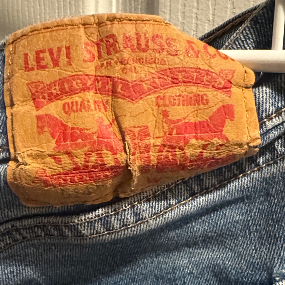 Levi's Denim Jeans in Classic Blue